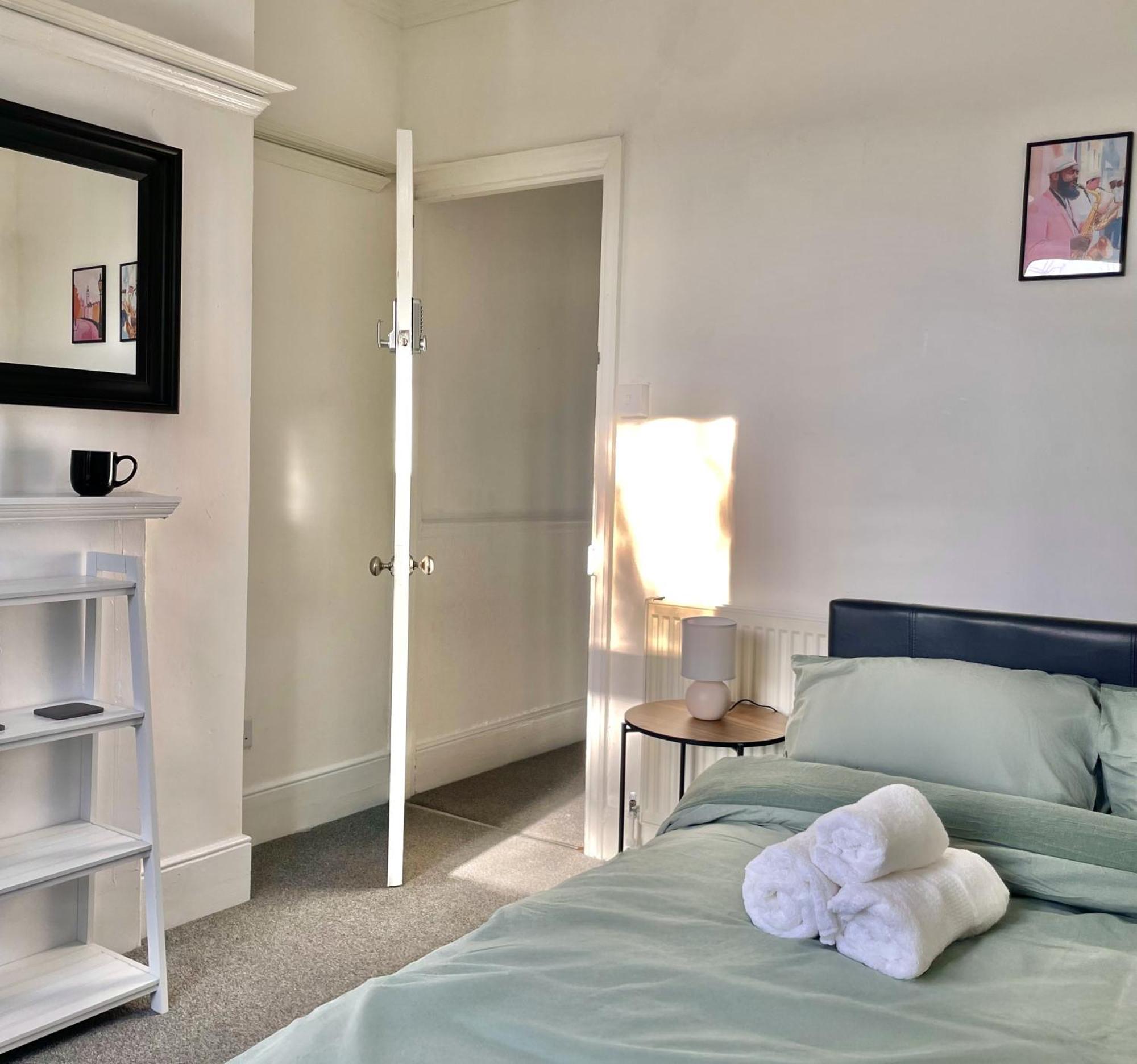 Cosy Double Rooms A Stones Throw From Wembley Stadium London Phòng bức ảnh
