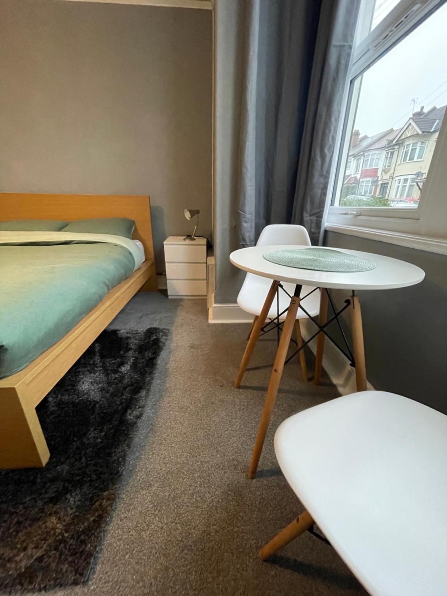 Cosy Double Rooms A Stones Throw From Wembley Stadium London Ngoại thất bức ảnh